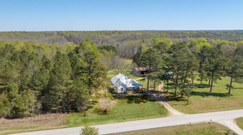 2445 Lyle Field Rd, Jefferson GA  30549-1943 exterior
