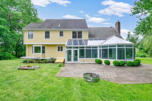 54 School Rd, Colchester CT  06415-1729 exterior