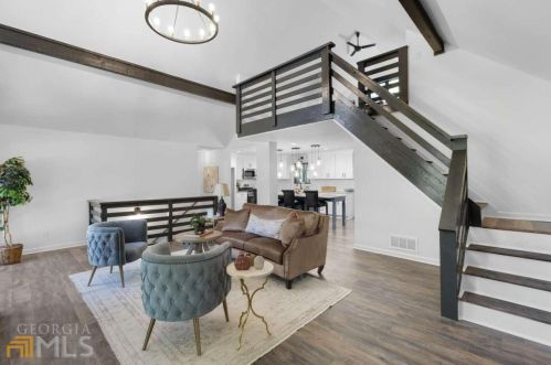 2710 Bentwood Dr, Marietta, GA 30062-4603