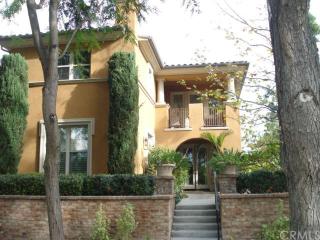 107 Lamplighter, Irvine CA  92620-2828 exterior