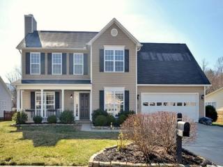 263 Meadow Pathway Dr, Fletcher, NC 28732-6531