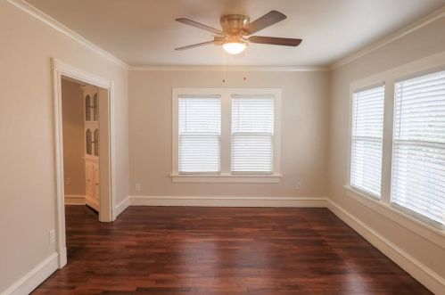 2804 Ryan Ave, Fort Worth TX  76110-3030 exterior