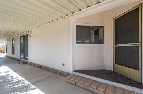 560 Potrero St, San Jacinto, CA 92582-3147