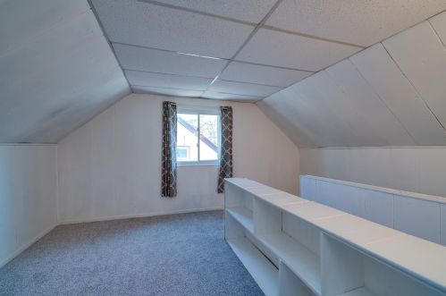 3937 Fordham Pl, Cincinnati OH 45213-2326 exterior