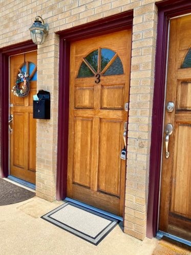 165 Cedar Ave, Denver, CO 80209-1605