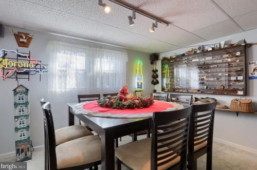 15 Rosewood Dr, Lancaster PA  17603-9329 exterior