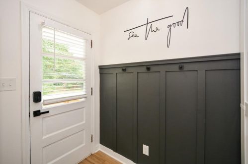 1048 Pinehurst Dr, Smyrna GA  30080-4227 exterior