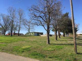 816 Creek Ave, Drumright, OK 74030-2410