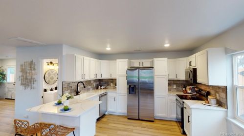3034 Elm St, Denver CO  80207-2661 exterior