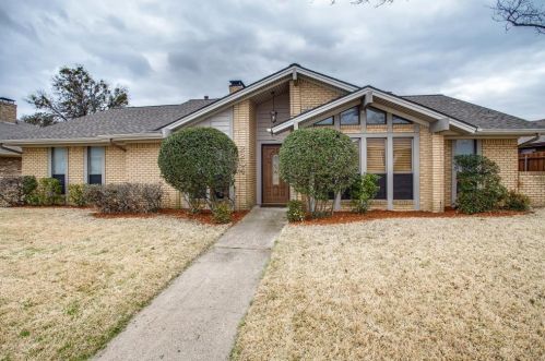 2204 Ridgewood, Carrollton, TX 75006-1906