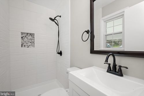 204 Beaumont Rd, Silver Spring MD  20904-1217 exterior