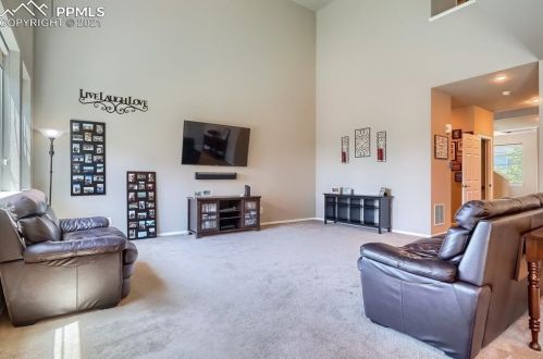 26840 Roxbury Pl, Denver CO  80016-7527 exterior