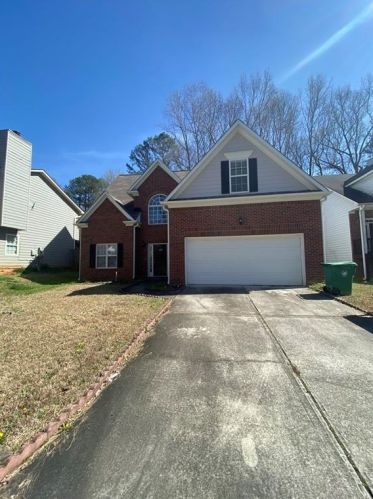 1250 Pounds Ln, Clarkston, GA 30021-2818