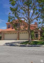 7234 University Dr, Moorpark, CA 93021-3236