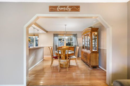 5490 Carlson Rd, Saint Paul MN  55126-1216 exterior