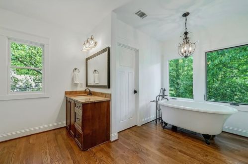 899 Cumberland Rd, Atlanta GA  30306-3213 exterior
