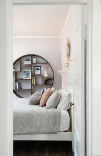 712 Logan St, Denver CO 80203-3114 exterior