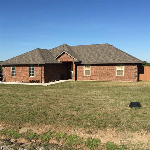 138 Deerfield Dr, Elgin, OK 73538-3698