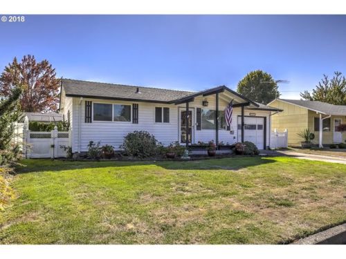 1646 Ecola Way, Woodburn, OR 97071-2502
