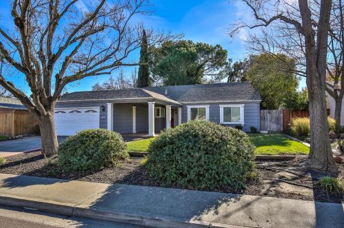 4216 Vista Way, Davis, CA 95618-4333