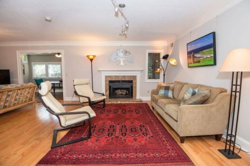 3489 Ashwood Ln, Atlanta, GA 30341-4537