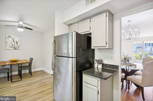 5 London Brg Ct, Silver Spring MD 20906-5713 exterior