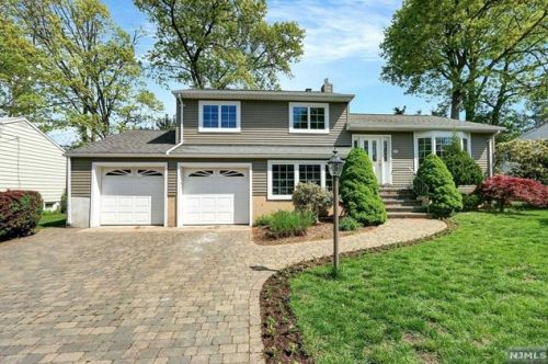 32 Cypress Rd, Dumont, NJ 07628-1009