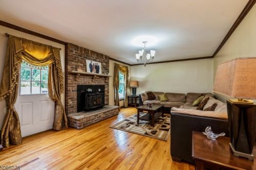 149 Reservoir Ave, Dover NJ  07869-1044 exterior