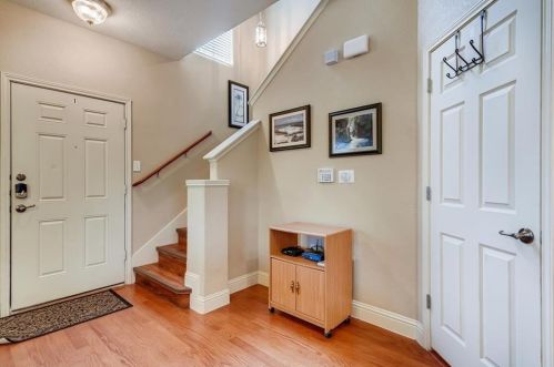 3022 12th St, Austin TX  78702-2502 exterior