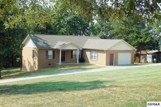 510 Maplewood Cir, Pigeon Forge, TN 37876-2231