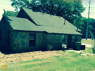 602 Lake Ave, Atlanta, GA 30318-6406