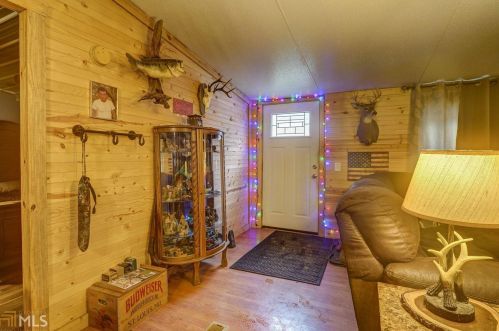 295 White Birch Dr, Porterdale, GA 30016-5537