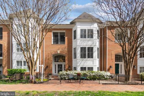 458 Belmont Bay Dr, Woodbridge, VA 22191-5442
