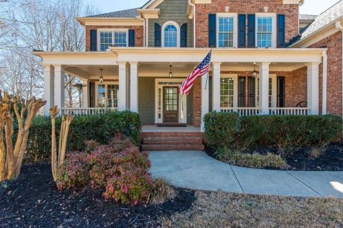 1015 Water View Ln, Suwanee, GA 30024-6862
