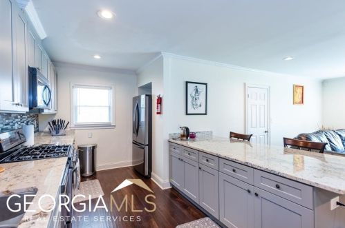 1723 Hardin Ave, Atlanta GA  30337-2059 exterior