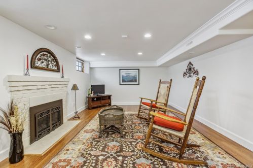 1066 Bonnie Brae Blvd, Denver CO  80209-5135 exterior