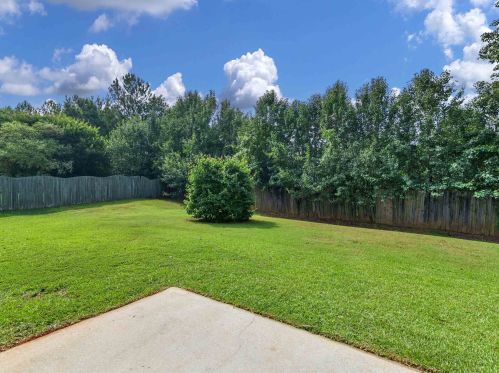 718 Old Stone Ct, Stockbridge GA  30281-7616 exterior