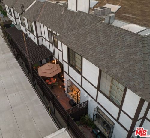 1138 21st St, Santa Monica CA  90403-5663 exterior