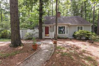3401 Dover Rd, Durham, NC 27707-4519