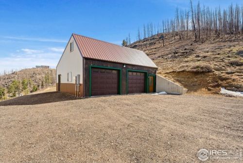 1735 Whale Rock Rd, Bellvue, CO 80512-5707