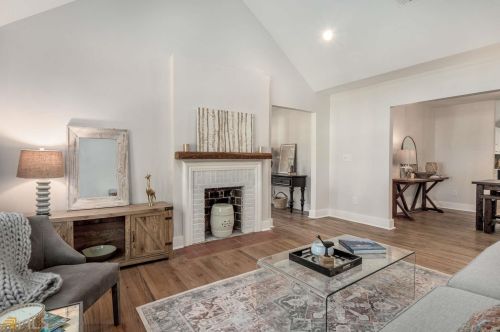 130 Mellrich Ave, Atlanta GA  30317-1416 exterior