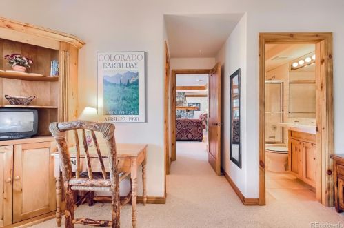 5 Fairway Ln, Cordillera CO 81632-6201 exterior