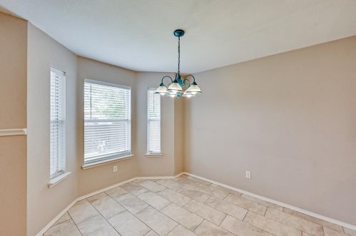 1717 Ryanfeld Dr, Midlothian TX  76063-5962 exterior