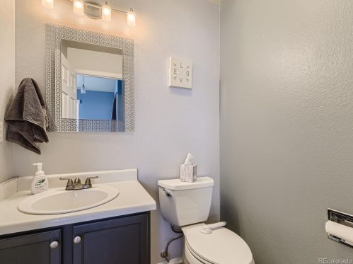 20743 Belleview Pl, Denver CO  80015-6437 exterior