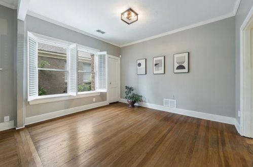 5122 Goodwin Ave, Dallas TX  75206-6205 exterior