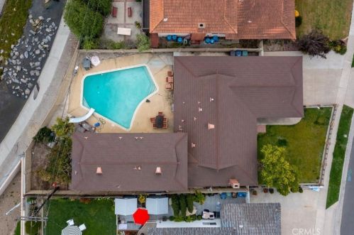 18768 Redwood St, Santa Ana, CA 92708-7247