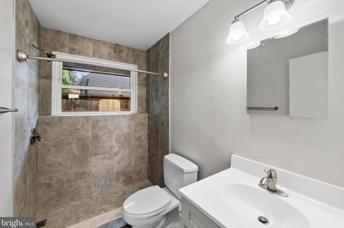 1806 Tilton Dr, Silver Spring MD 20902-4010 exterior