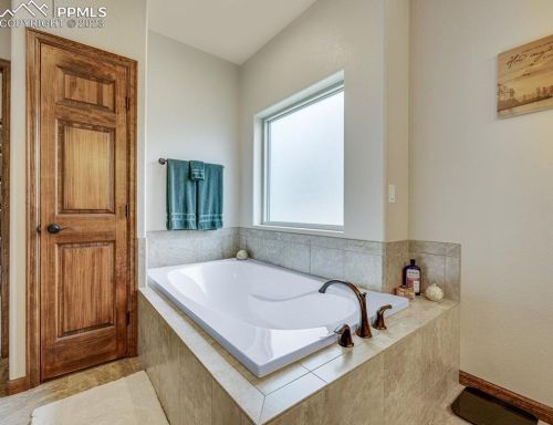 1171 Ptarmigan Dr, Woodland Park CO  80863-8005 exterior