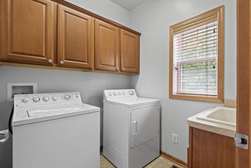 2150 Cedar Grove Trl, Saint Paul MN  55122-1543 exterior