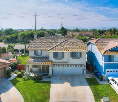 6845 Homan Ct, Chino, CA 91710-7316